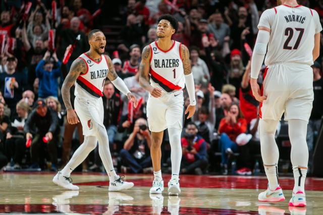 澳客体育服务-【观察】大合同到手继续进步 小西蒙斯这块宝押对了